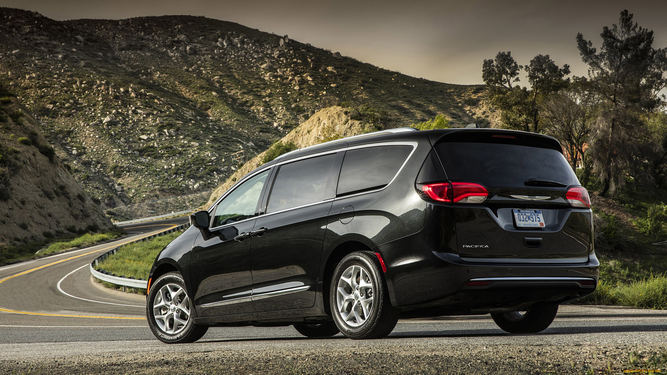 chrysler pacifica hybrid 2017, , chrysler, hybrid, pacifica, 2017